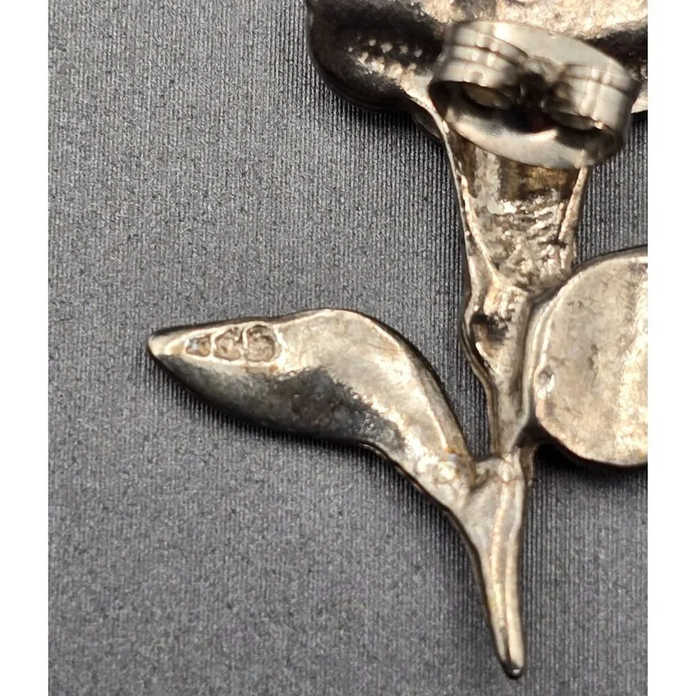 VTG Sterling Silver Floral Lily Post Earrings 1" Etched Details 5.69g - Picture 3 of 5